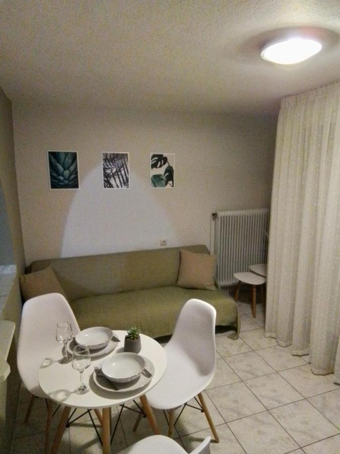 Ferienwohnung George House Larissa Exterior foto